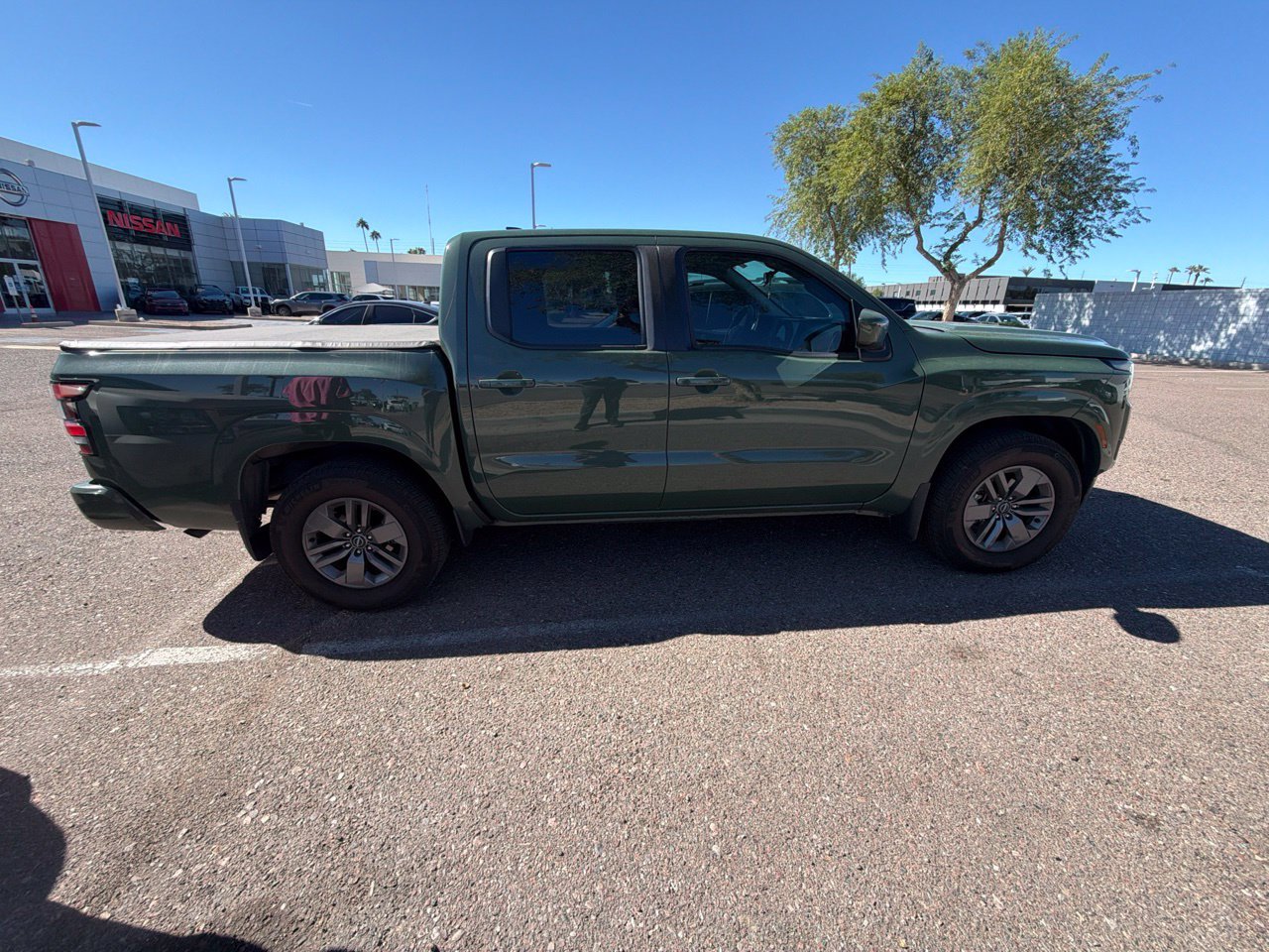 Used 2025 Nissan Frontier SV RWD image 4