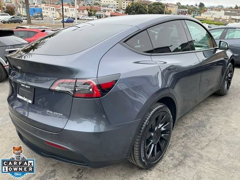Used 2022 Tesla Model Y Long Range AWD/4WD image 80