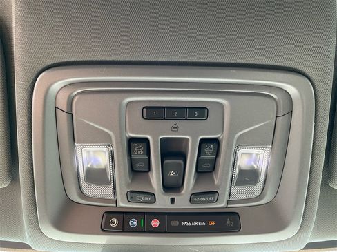 New 2026 GMC Sierra 1500 Denali w/ Denali Reserve Package image 11