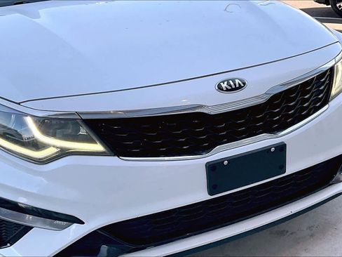 Used 2020 Kia Optima SE image 28