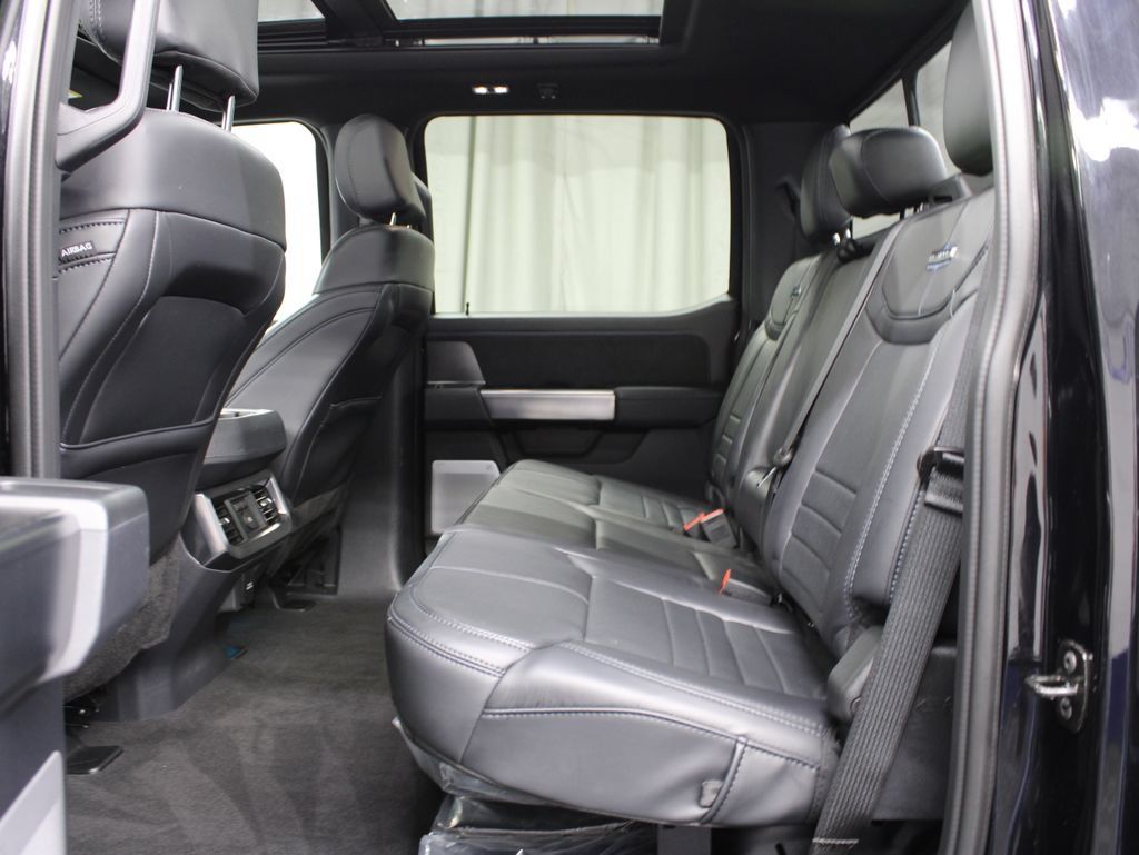Used 2026 Ford F450 Platinum AWD/4WD image 17