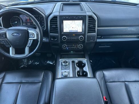 Used 2021 Ford Expedition XLT AWD/4WD image 12