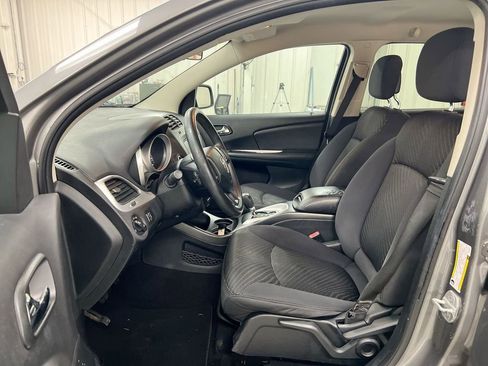Used 2012 Dodge Journey SXT image 18