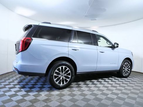 Certified 2025 Ford Expedition Platinum AWD/4WD image 6