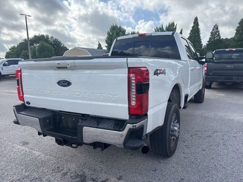 Used 2024 Ford F350 Lariat AWD/4WD image 5