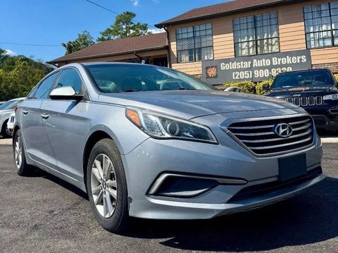 Used 2016 Hyundai Sonata SE FWD image 1