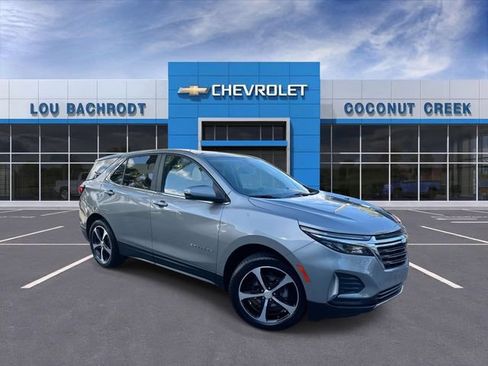 Used 2023 Chevrolet Equinox LT FWD image 1