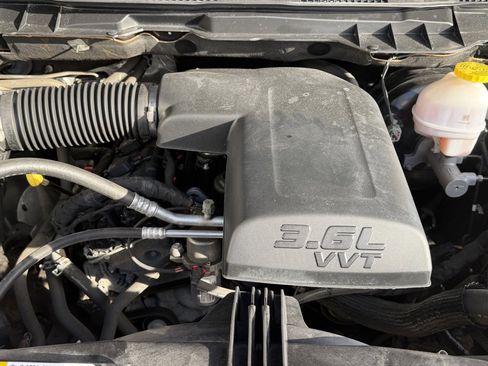 Used 2022 RAM 1500 Classic Warlock image 7