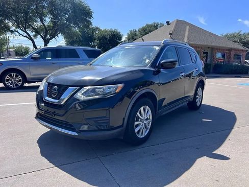 Used 2020 Nissan Rogue SV AWD/4WD image 3