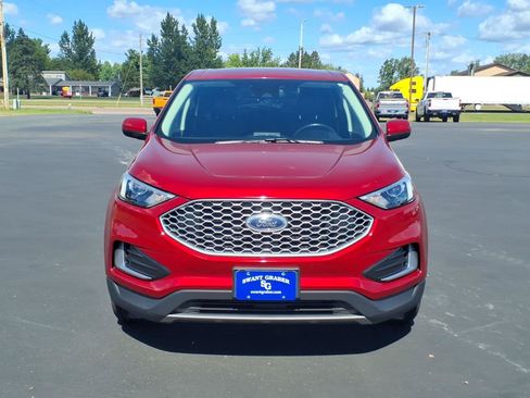 Used 2024 Ford Edge SEL AWD/4WD image 9