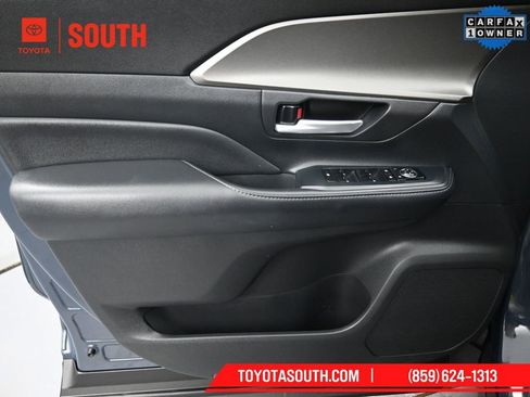 Certified 2024 Toyota Grand Highlander XLE image 21
