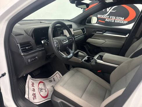 New 2026 GMC Terrain Elevation FWD image 11