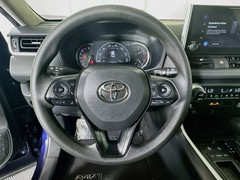 Used 2023 Toyota RAV4 XLE w/ Convenience Package FWD image 15