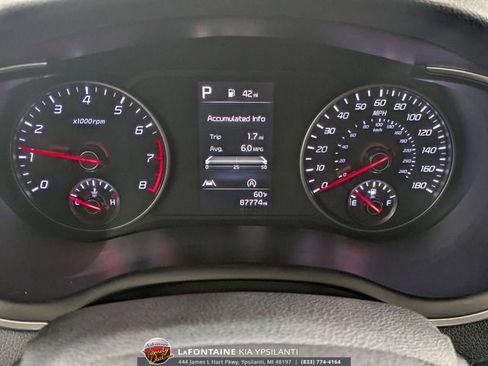Used 2022 Kia Stinger GT1 AWD/4WD image 18