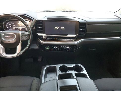 Used 2023 GMC Sierra 1500 Elevation w/ LPO, Elevation Black Package image 10