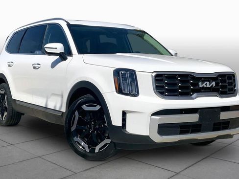 Used 2025 Kia Telluride S AWD/4WD image 3