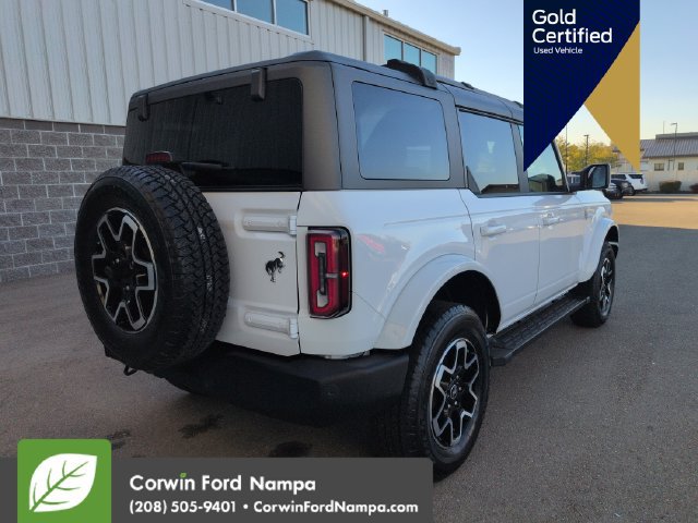 Used 2024 Ford Bronco Outer Banks AWD/4WD image 3