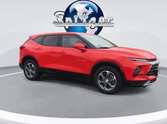 Used 2025 Chevrolet Blazer LT AWD/4WD video 2