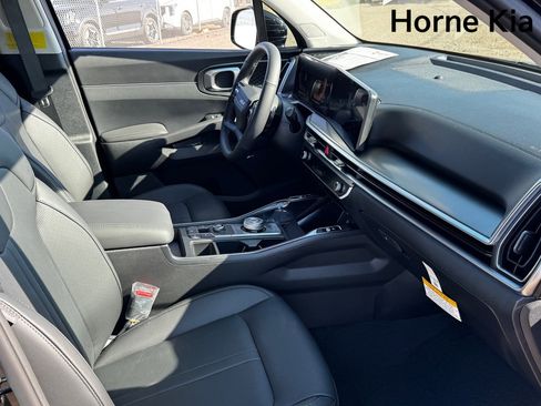 New 2026 Kia Sorento EX image 18