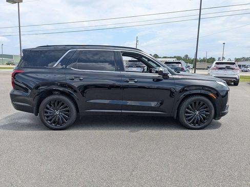 Used 2025 Hyundai Palisade Calligraphy AWD/4WD image 3