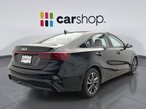 Used 2023 Kia Forte LXS FWD image 5