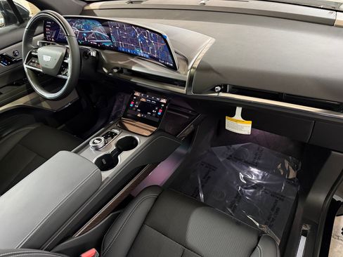New 2026 Cadillac Vistiq Luxury AWD/4WD image 53