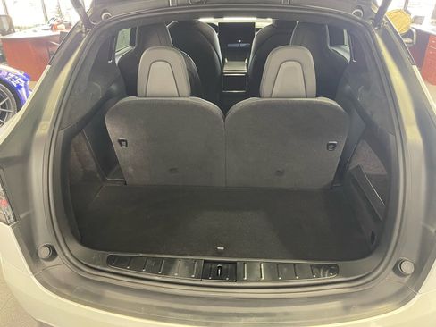 Used 2023 Tesla Model X Plaid image 34