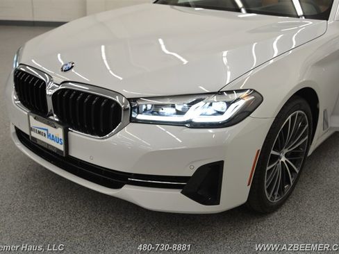 Used 2023 BMW 530i w/ Premium Package RWD image 49