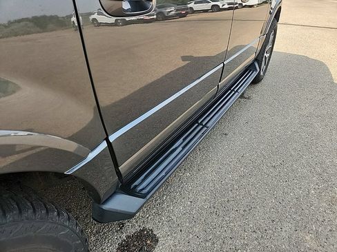 Used 2016 Ford Expedition EL XLT w/ Equipment Group 202A AWD/4WD image 46