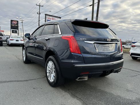 Used 2018 Cadillac XT5 FWD image 4