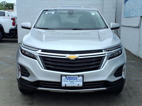 Used 2022 Chevrolet Equinox LT AWD/4WD image 2