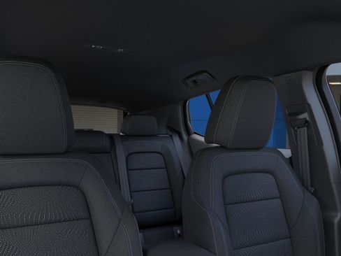 New 2026 Chevrolet Equinox EV LT image 24