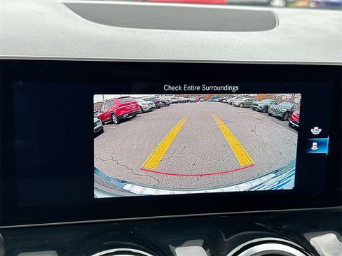 Used 2021 Mercedes-Benz GLA 250 4MATIC image 22