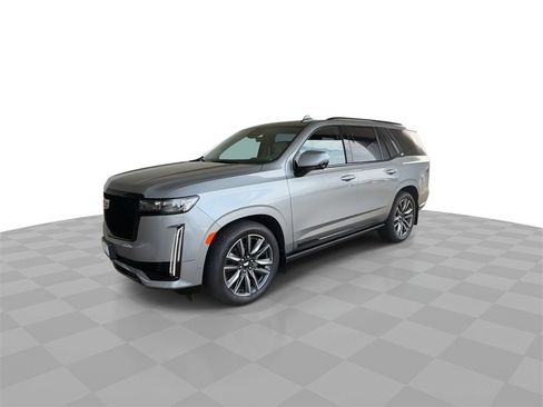 Certified 2024 Cadillac Escalade Sport Platinum w/ Heavy-Duty Trailer Package image 4