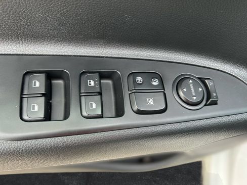 Used 2023 Kia Rio LX FWD image 12