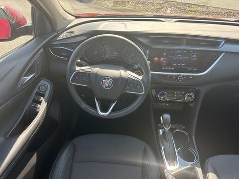 Used 2023 Buick Encore GX Preferred w/ Cold Weather Comfort Package FWD image 16