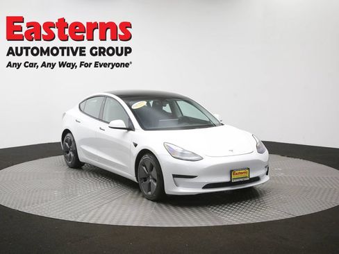 Used 2022 Tesla Model 3 Long Range AWD/4WD image 44