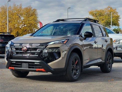 New 2026 Nissan Rogue Rock Creek image 4