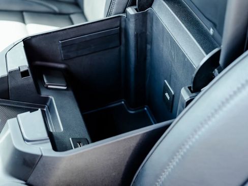 Used 2022 GMC Sierra 1500 Denali image 27