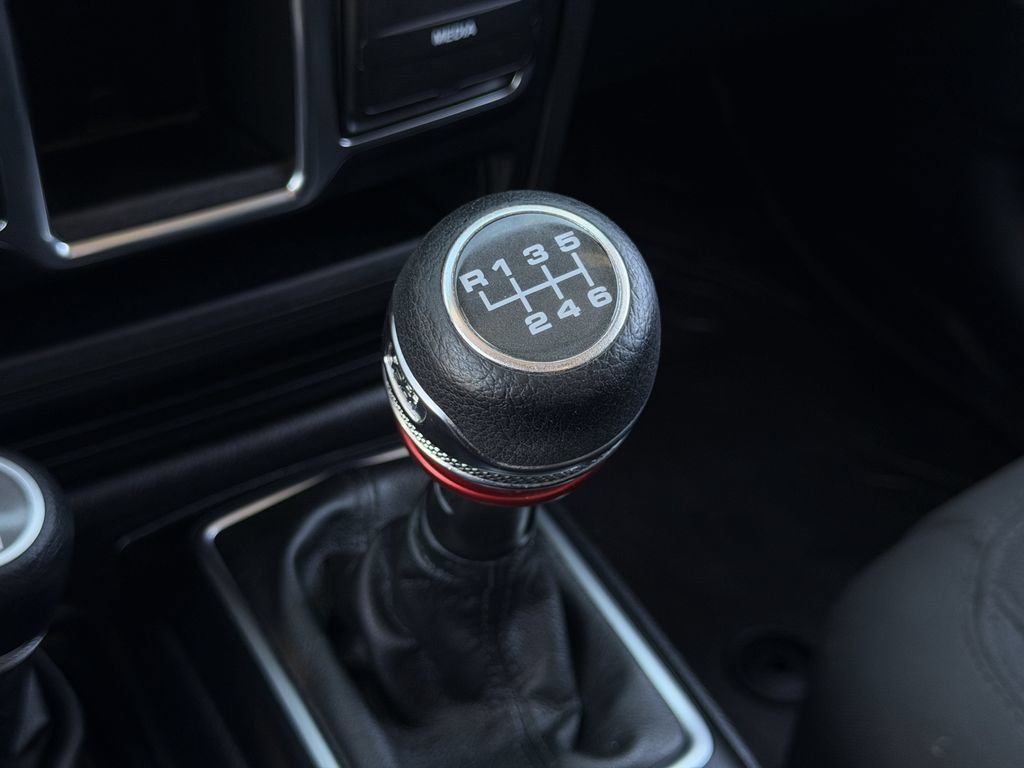 Used 2021 Jeep Wrangler Sport AWD/4WD image 19