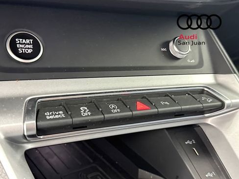 Used 2025 Audi Q3 2.0T Premium w/ Convenience Package image 38