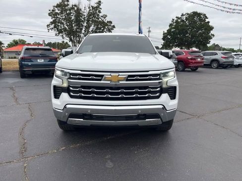 Used 2022 Chevrolet Silverado 1500 LTZ AWD/4WD image 36