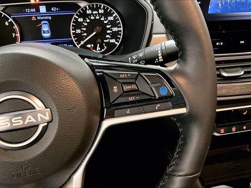 Used 2023 Nissan Altima 2.5 SL image 12