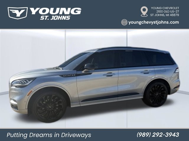 Used 2024 Lincoln Aviator Reserve w/ Jet Package AWD/4WD image 2
