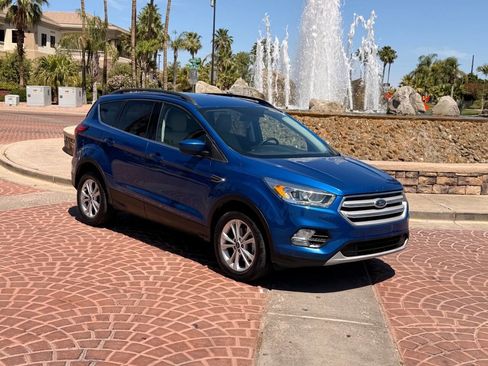 Used 2019 Ford Escape SEL FWD image 1