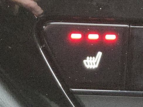 Used 2025 Honda Accord Sport image 9