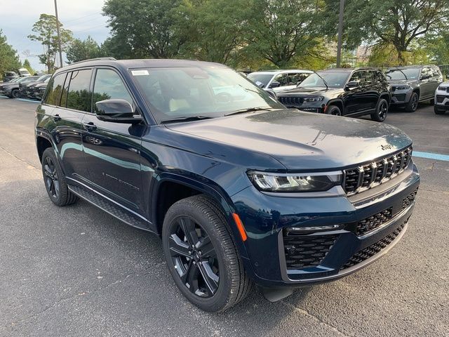 New 2027 Jeep Grand Cherokee Limited AWD/4WD image 7