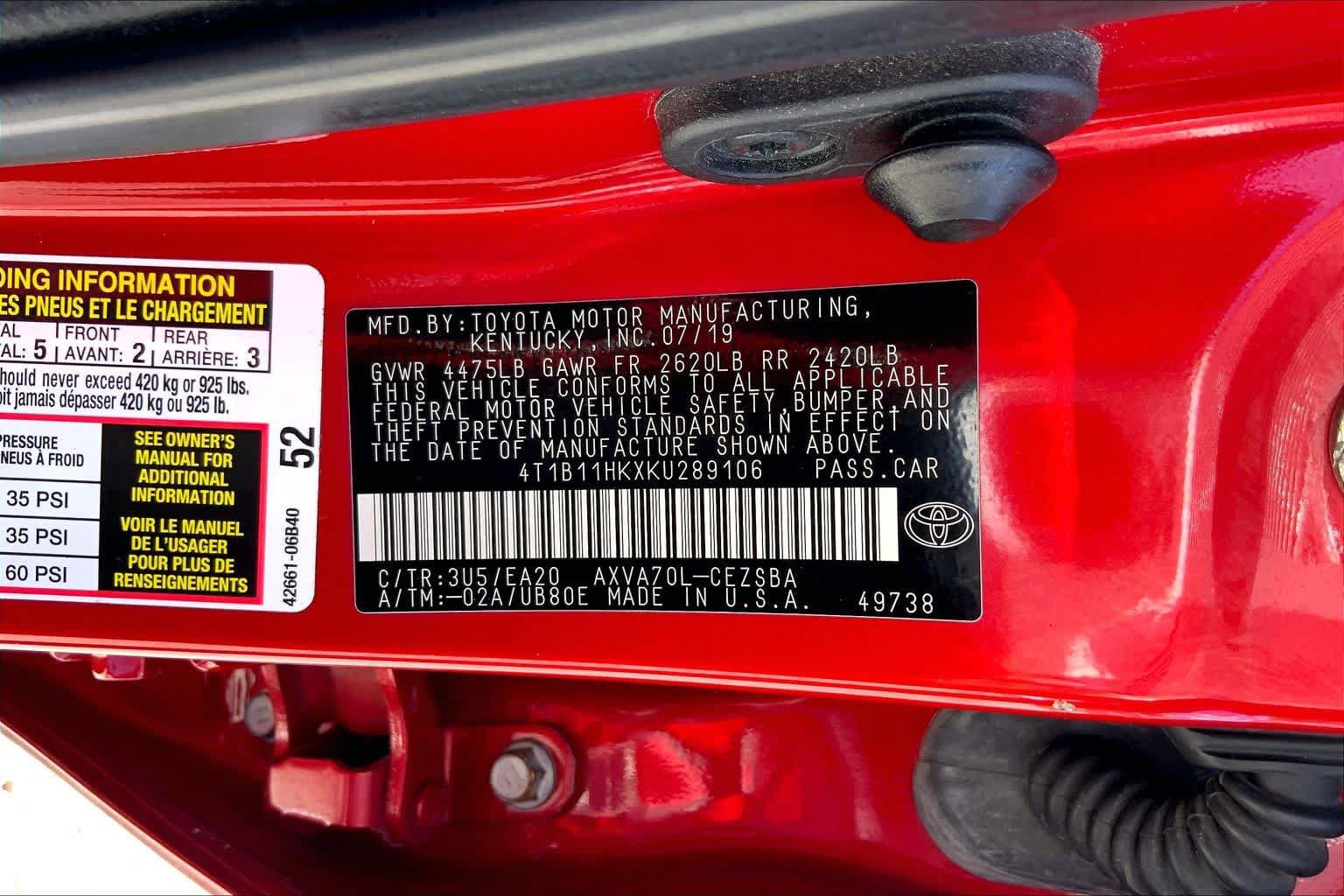 Used 2019 Toyota Camry SE w/ Convenience Package FWD image 35