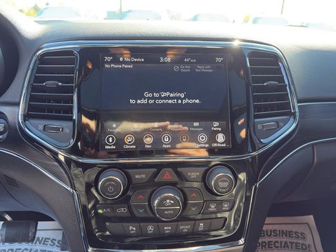 Used 2020 Jeep Grand Cherokee Limited w/ Luxury Group II image 13