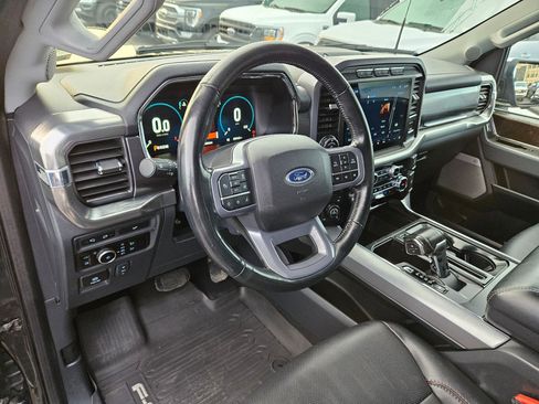 Used 2023 Ford F150 Lariat w/ Trailer Tow Package image 15